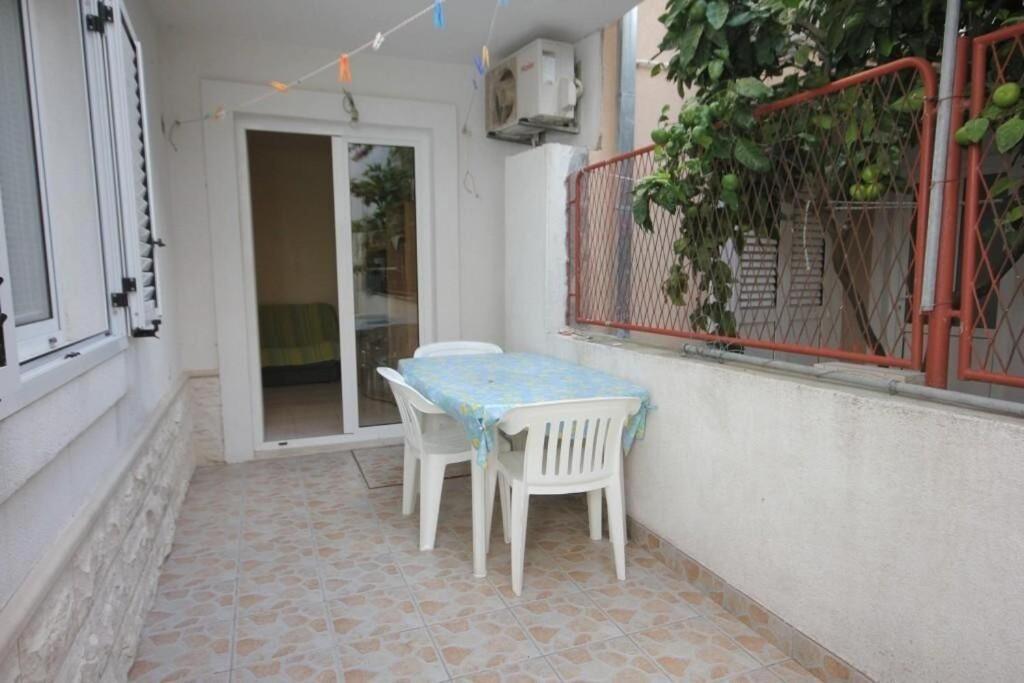 Apartments Zoki - Great Location Close To The Sea Vis Luaran gambar