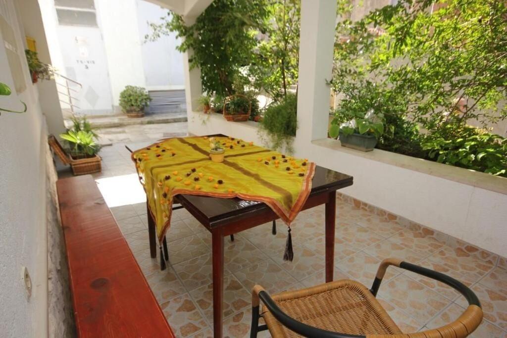 Apartments Zoki - Great Location Close To The Sea Vis Luaran gambar