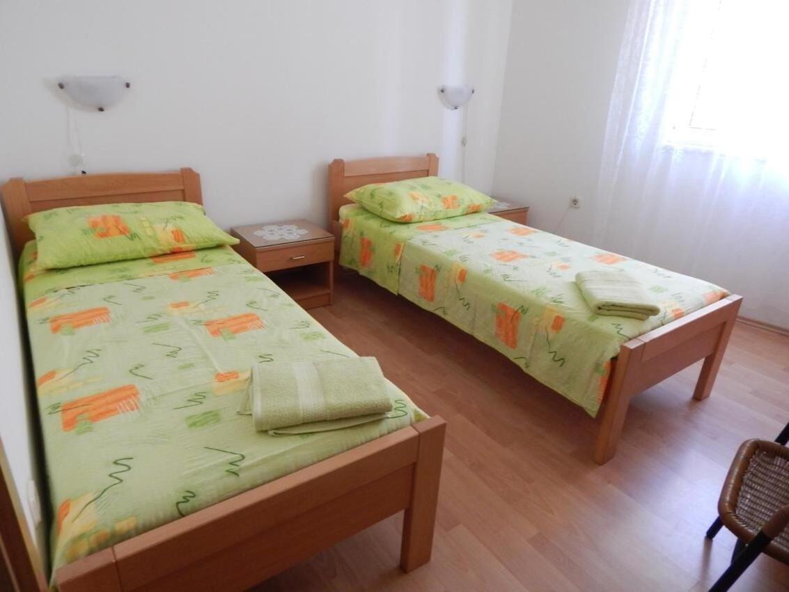 Apartments Zoki - Great Location Close To The Sea Vis Luaran gambar
