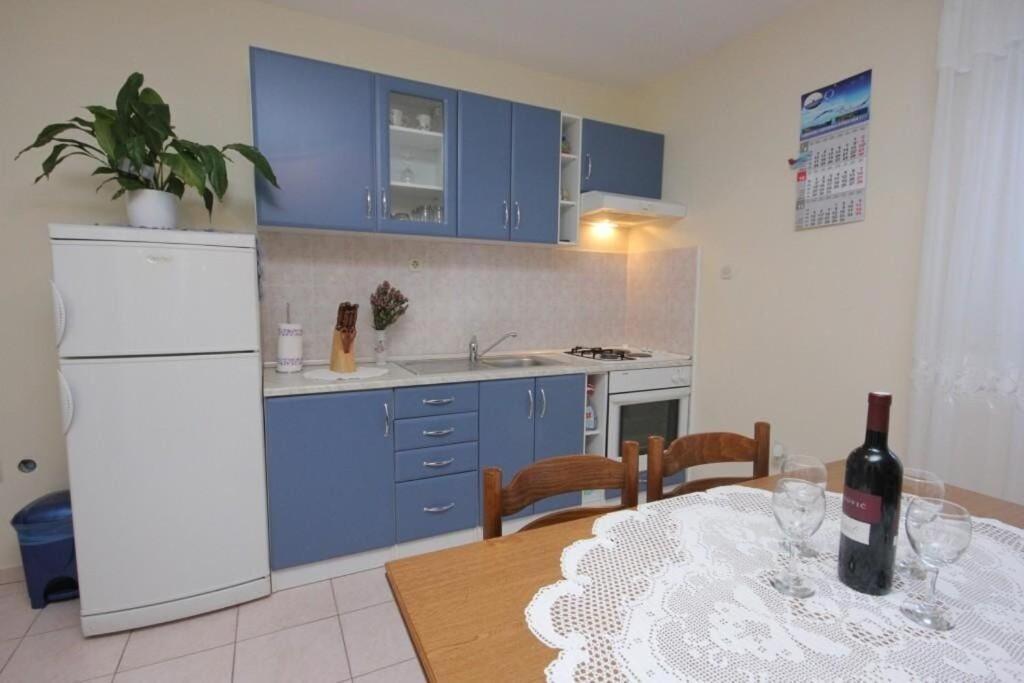 Apartments Zoki - Great Location Close To The Sea Vis Luaran gambar